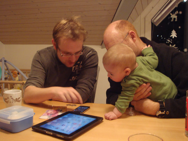 943 Dominik's iBook & iPhone